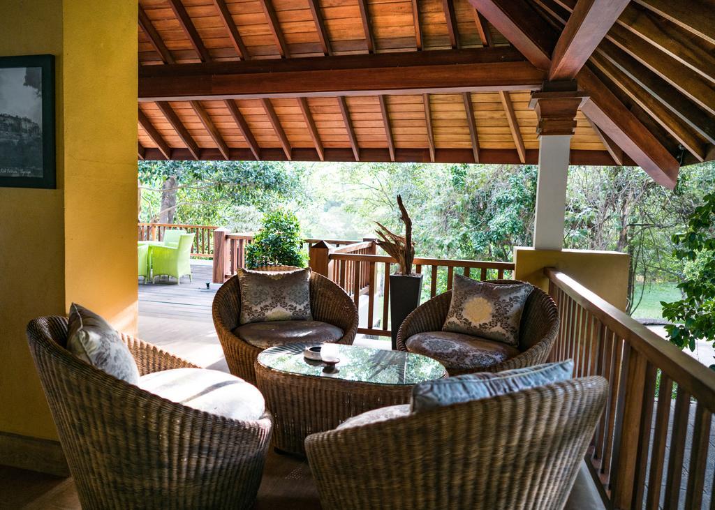 Amaya Signature Dambulla Kandalama Exterior photo